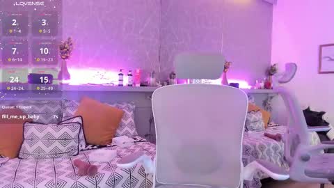 Sarah online show from September 24, 11:37 pm