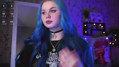 Emilia online show from February 3, 9:08 am