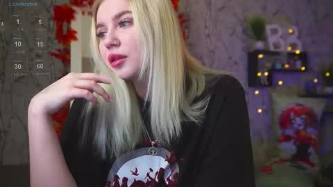 Emilia online show from October 12, 9:23 am