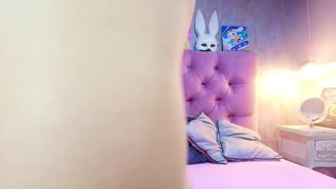 Charlotte online show from February 4, 6:44 pm