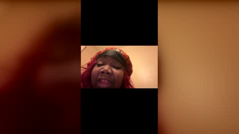 moonpie421 online show from May 21, 3:26 am