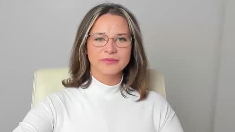 Susanna online show from November 26, 12:28 pm