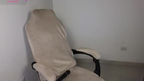 Moon Woman online show from November 24, 1:24 pm