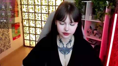 Snapshot of morana_batt chatting on October 23, 2:28 am Morana online show from October 23, 2:28 am