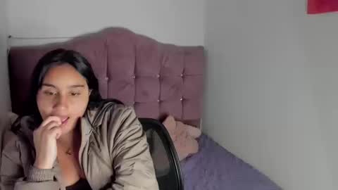 morena_rodriguez_9 online show from October 15, 11:07 pm