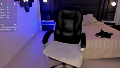 Morgan Hicks online show from September 15, 8:49 pm