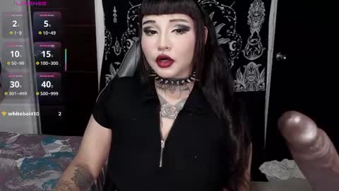 Morgan Moon online show from July 7, 5:27 pm