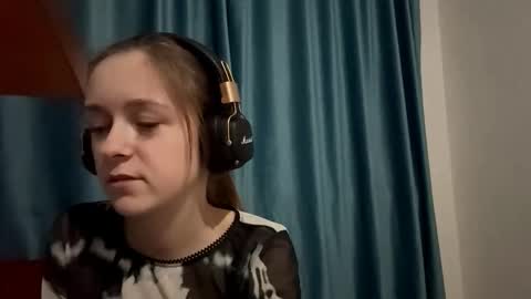 Jenny online show from December 3, 4:53 pm