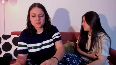 Laura online show from March 17, 5:22 am