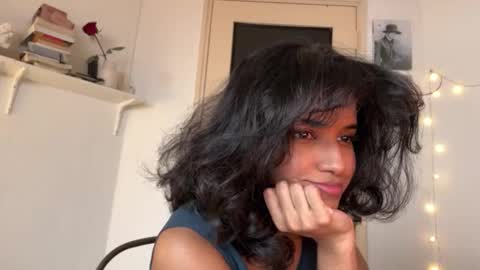 mriea_ online show from February 16, 4:45 am