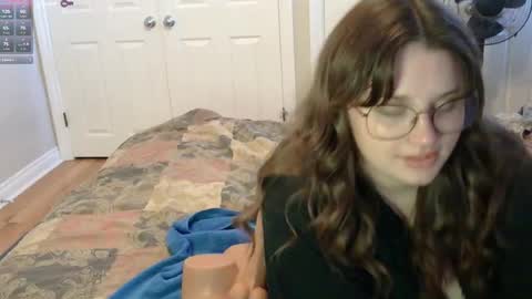MrsJess online show from October 22, 3:17 pm