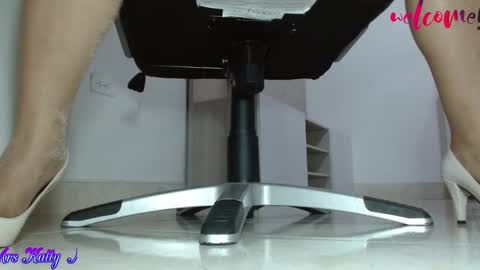 Tell me Katty  online show from March 12, 6:43 pm