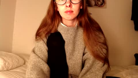    online show from March 18, 9:53 pm