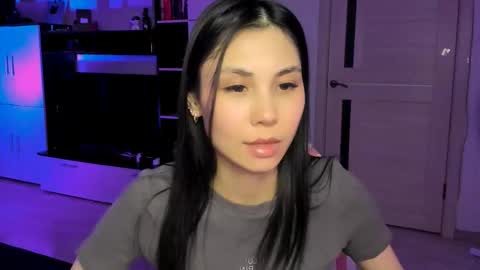 ms_emily_ online show from February 28, 7:24 pm