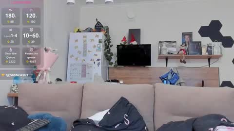 Ms ForYOU online show from March 22, 1:17 pm