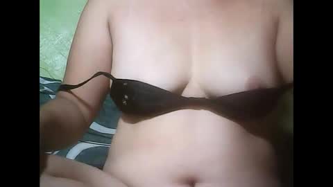 muffy_bunny online show from October 3, 8:19 am