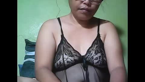 muffy_bunny online show from April 3, 6:50 pm