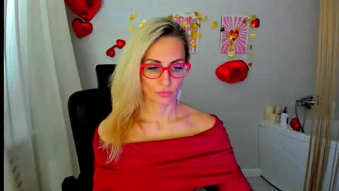 Diana online show from February 11, 11:33 am