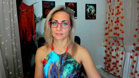 Diana online show from October 15, 11:57 am