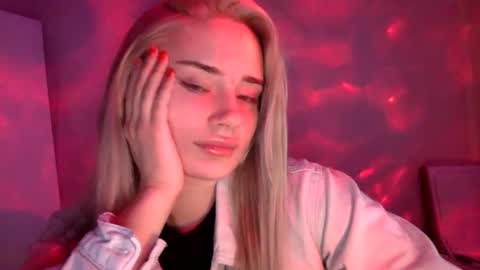 musescorner online show from February 14, 6:21 pm