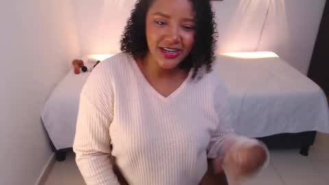 My Sweety Bom online show from March 26, 1:57 pm