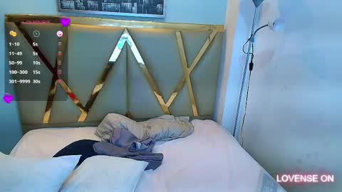 Snapshot of myblackdope_ chatting on March 7, 12:34 pm Samanta  online show from March 7, 12:34 pm