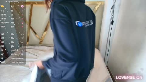 Snapshot of myblackdope_ chatting on January 4, 12:49 pm Samanta  online show from January 4, 12:49 pm