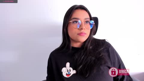 Bella online show from January 21, 7:06 pm