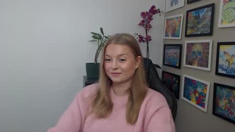 Erica online show from April 12, 9:12 am