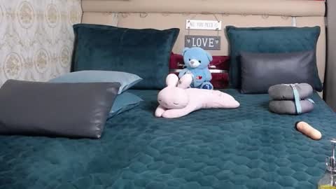 Shine online show from October 31, 10:58 pm