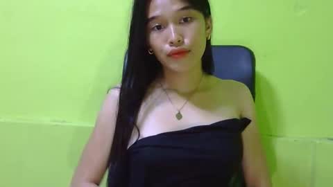 nessa online show from November 18, 3:46 pm