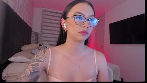 anny online show from April 12, 12:03 am