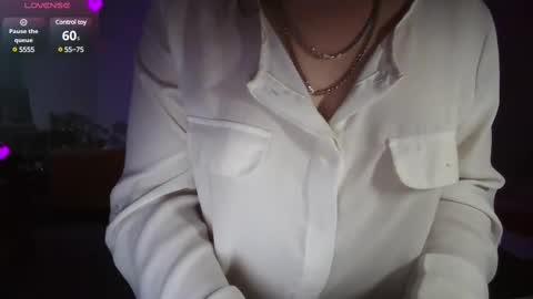 nadiiamorgun online show from March 6, 4:49 pm