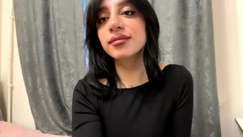 Leya online show from May 9, 1:46 pm