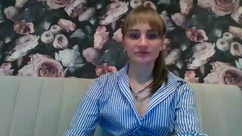 Nadjia online show from November 16, 4:07 pm