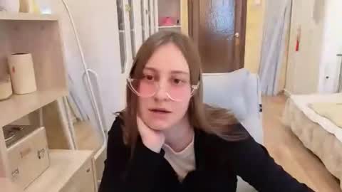 naebina online show from September 24, 6:23 am