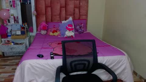 Snapshot of nahia__2 chatting on March 10, 1:54 pm nahia cute     only   online show from March 10, 1:54 pm