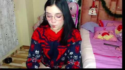 Snapshot of nahia__2 chatting on December 25, 5:37 pm nahia cute     only   online show from December 25, 5:37 pm