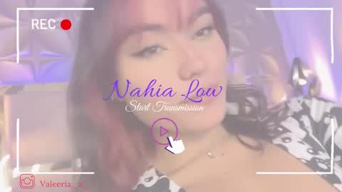 Snapshot of nahia_low chatting on March 6, 2:30 am  Valeria  online show from March 6, 2:30 am