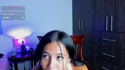 nahiara_santana online show from April 11, 7:45 am