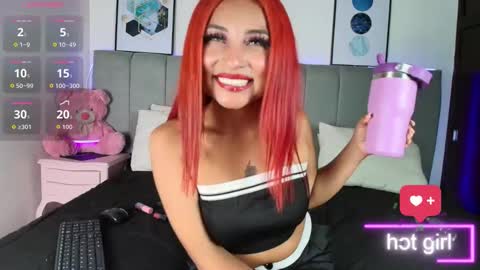 Naia online show from November 13, 8:19 pm