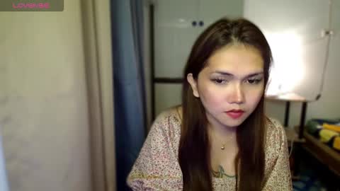 MARY MAE online show from October 3, 11:10 pm