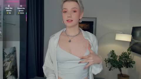 Kate online show from October 29, 12:31 pm