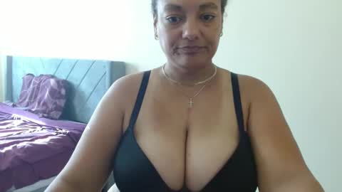 Nala Thickk online show from December 12, 4:32 pm