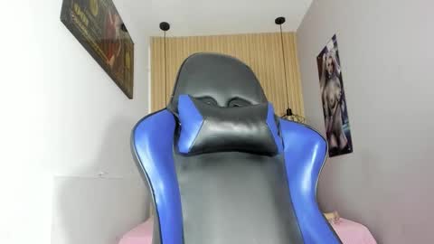 NALAROY online show from February 28, 8:47 am