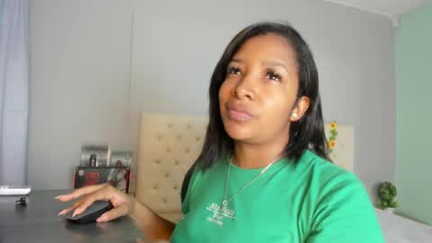 nami_sam online show from March 8, 12:39 pm