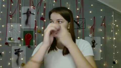 Nana online show from November 19, 9:20 am