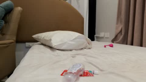 Nana Sakura online show from January 19, 3:42 pm