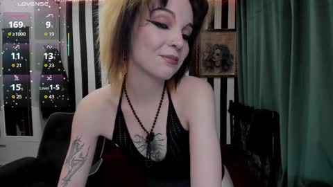 Nancy online show from October 1, 11:42 pm