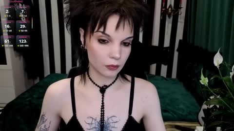 Nancy online show from November 27, 3:20 am